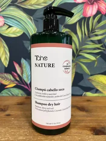 Shampooing cheveux secs sans sulfates, avec conservateurs naturels